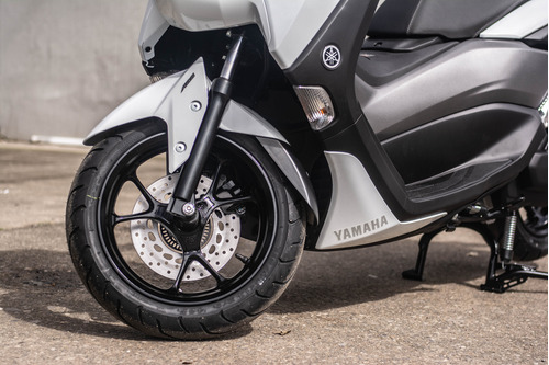Extension Salpicadera Yamaha Nmax