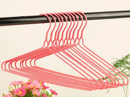 Set 10 Ganchos Para Ropa De Acero Plastificado Colores 42cm Color Coral