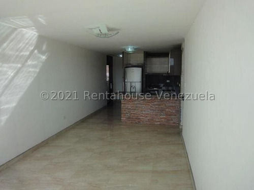 Imagen 3 de 16 de Apartamento En Venta