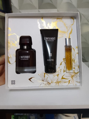 Kit Givenchy Perfume L'interdit Rouge 80ml + Caneta L'interdit Edp 12,5ml + Body Lotion L'interdi 75ml - Feminino
