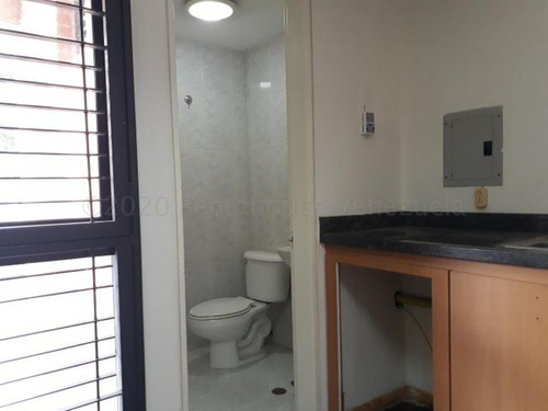 Imagen 11 de 14 de Oficina En Alquiler Los Dos Caminos 21-8051 Renta House Los Samanes