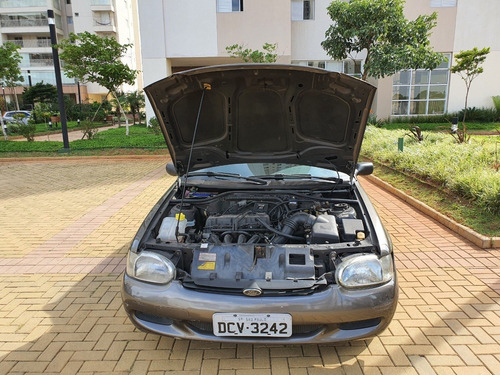 Escort Zetec 1.6 8v 2001 Com Kit Gnv