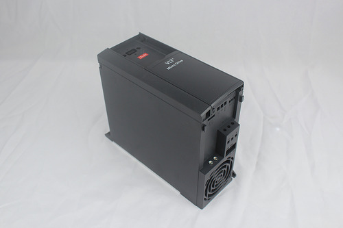 Inversor Frequência Danfoss Fc51 380v 5hp - 132f0026 Sem Ihm