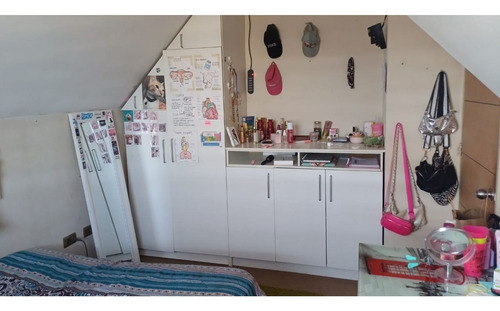 En Venta Casa 2 Pisos 3d / 2 Baños Galilea Los Ángeles $105