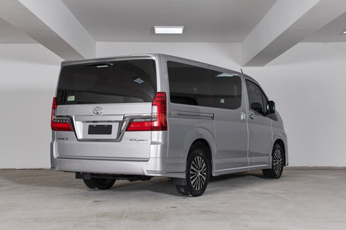 Imagen 4 de 15 de Toyota Hiace Wagon