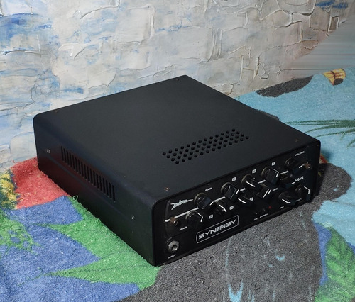Synergy Syn1 Tabletop Preamp Dock + 5 Modulos - Willaudio (Usado)