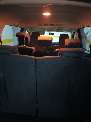Suzuki Ertiga Glx At