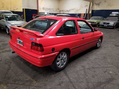 Imagen 4 de 7 de Ford Escort Xr3 2.0i Turbo