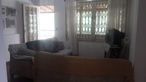 Imagem 7 de 15 de Chácara Ideal Para Moradia, Excelente Localização Ficando Somente À 03 Km Da Rodovia. - 257 - 34049927