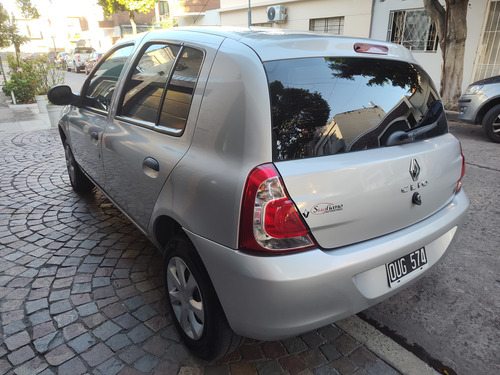 Renault Clio 1.2 Mio Confort Plus Abs Abcp