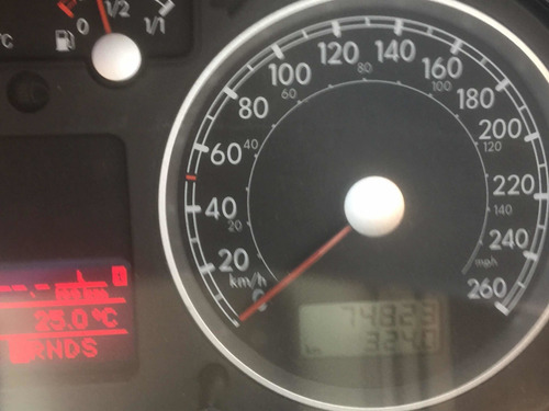 Volkswagen Bora 1.8 Highline T Tiptronic Cuero 2010