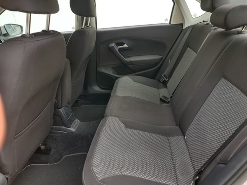 Imagen 13 de 15 de Volkswagen Nuevo Vento Comfortline Mt 1.6l