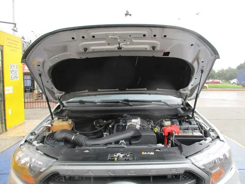 Ford Ranger 4x2 2500cc Mt Aa