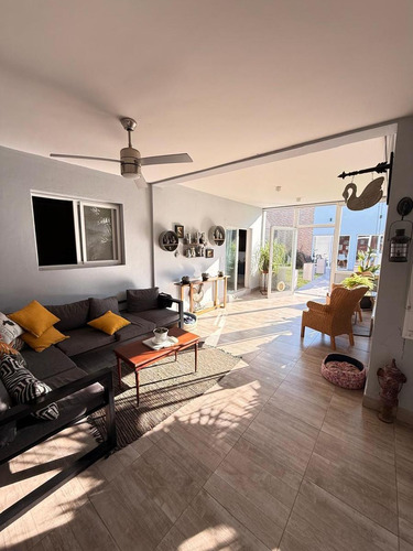 Casa De Lujo De 3 Dormitorios En Venta En Country Los Cardales, Tafí Viejo