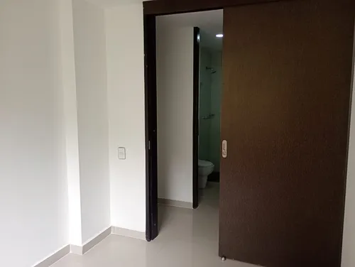 Compra Este Amplio Apartamento En Unidad Residencial Completa