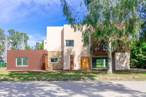 Imagen 1 de 14 de Casa, Venta , 5 Ambientes Haras Del Sur I- Financiación