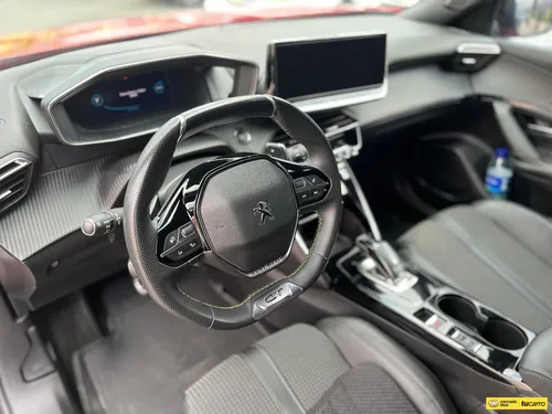 Peugeot 2008 Gt Line 1.2cc At Aa 4x2