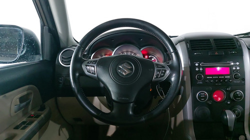 Suzuki Grand Vitara 2.4 L4 GL AT