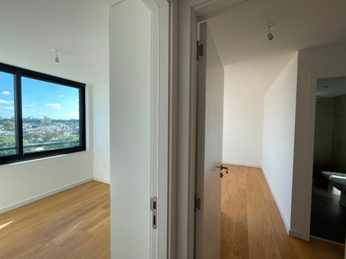 Imagen 14 de 15 de Apartamento 3 Dormitorios, 2 Baños Rambla Malvín - #907lyra