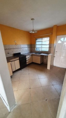 Imagen 2 de 8 de Casa Interna Dos Dormitorios
