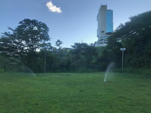 Imagen 11 de 12 de Apartamento Pb En Venta En Macaracuay 152m2 3h/2b/2p