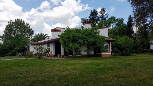 Casa Estilo Campo En Venta - El Moro - Marcos Paz