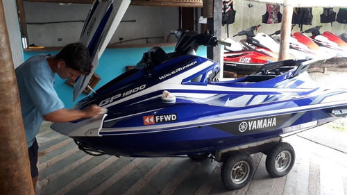 Yamaha Waverunner