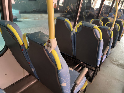 Onibus Torino Ar/cond Escolar 47 Lugares Vw 17.230 Mwm