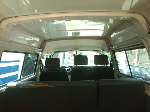 Imagem 11 de 15 de Volkswagen Kombi 2003 1.6 Std 3p Gasolina
