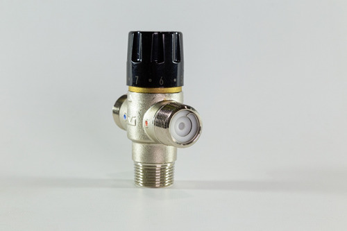 Imagen 2 de 5 de Valvula De 3 Vias Con Termostato Para Calefones Solares