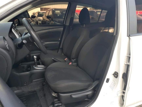 Imagem 9 de 12 de Versa 1.6 16v Flexstart Sv 4p Xtronic