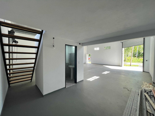 Imagen 8 de 9 de Venta| Galpon| Lujan