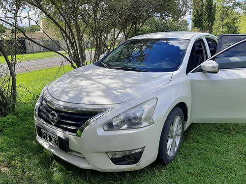 Nissan Altima 2.5 Advance Pure Drive 182cv 2015