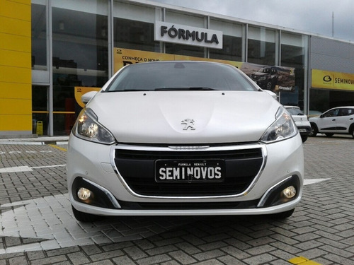 Peugeot 208 2016/2017 4426