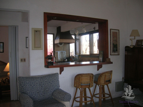 Casa En Brava, 3 Dormitorios *- Ref: 28750