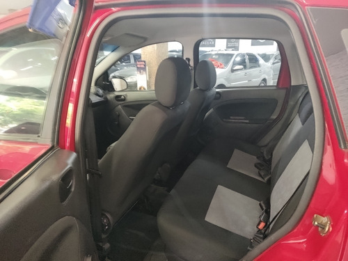 Imagem 9 de 11 de Ford Fiesta 2011 1.0 Flex 5p