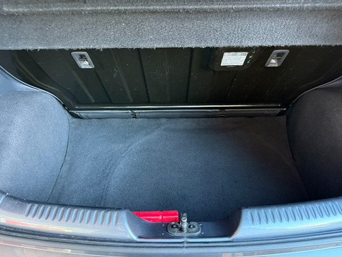 Volkswagen Fox 1.6 MSI TOTAL FLEX CONNECT 4P MANUAL