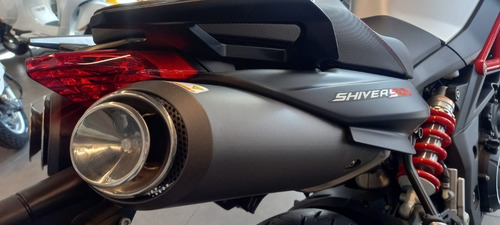 Imagen 12 de 16 de Aprilia Shiver 900 2020