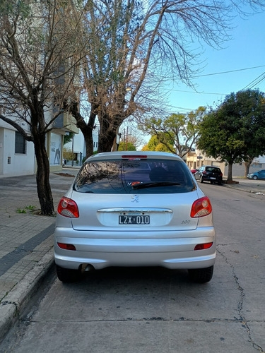 Peugeot 207 Compact 1.4 5 Pts 2012