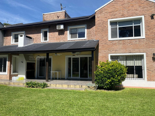 Casa Chalet En Venta En Bella Vista, San Miguel, G.b.a. Zona Norte