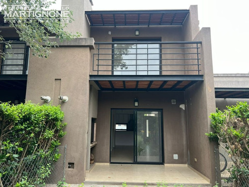 Departamento Tipo Duplex Con JardÃn Manzanares Chico Pilar