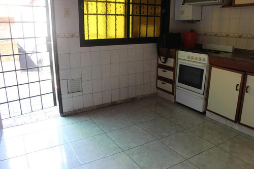 Rueda Al 3000 - Venta De Casa De 2 Dormitorios En Rosario