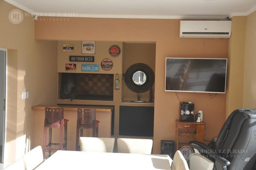 Imagen 20 de 30 de Casa De Categoría En La Mejor Ubicación De San Matias - 330m2 Cubiertos Oportunidad!