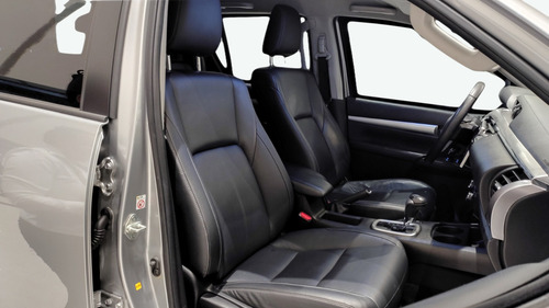 Toyota Picape Cabine Dupla Toyota Hilux Cabine Dupla 2.8 TDI SRV CD 4x4 (Aut)