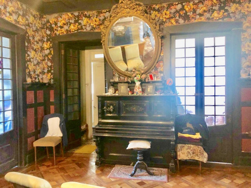 Uso De Suelo Mixto, Casona A Remodelar, Excelente Ubicación.