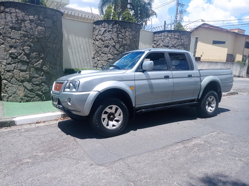 Mitsubishi L200 2.5 Sport Hpe Cab. Dupla 4x4 Aut. 4p