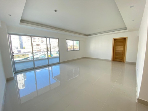 Apartamento De 3 Habitaciones Con Terraza De 80m2 Terraza