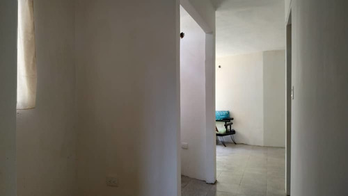 Imagen 3 de 10 de Apartamento En Venta En Cua Altos De Las Mesetas Mo A5