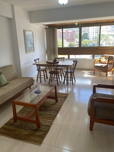 Alquiler De Lindo Apartamento En La Carlota