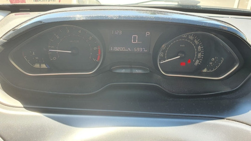 Imagem 9 de 9 de Peugeot 208 Griffe 1.6 Aut. (2015)